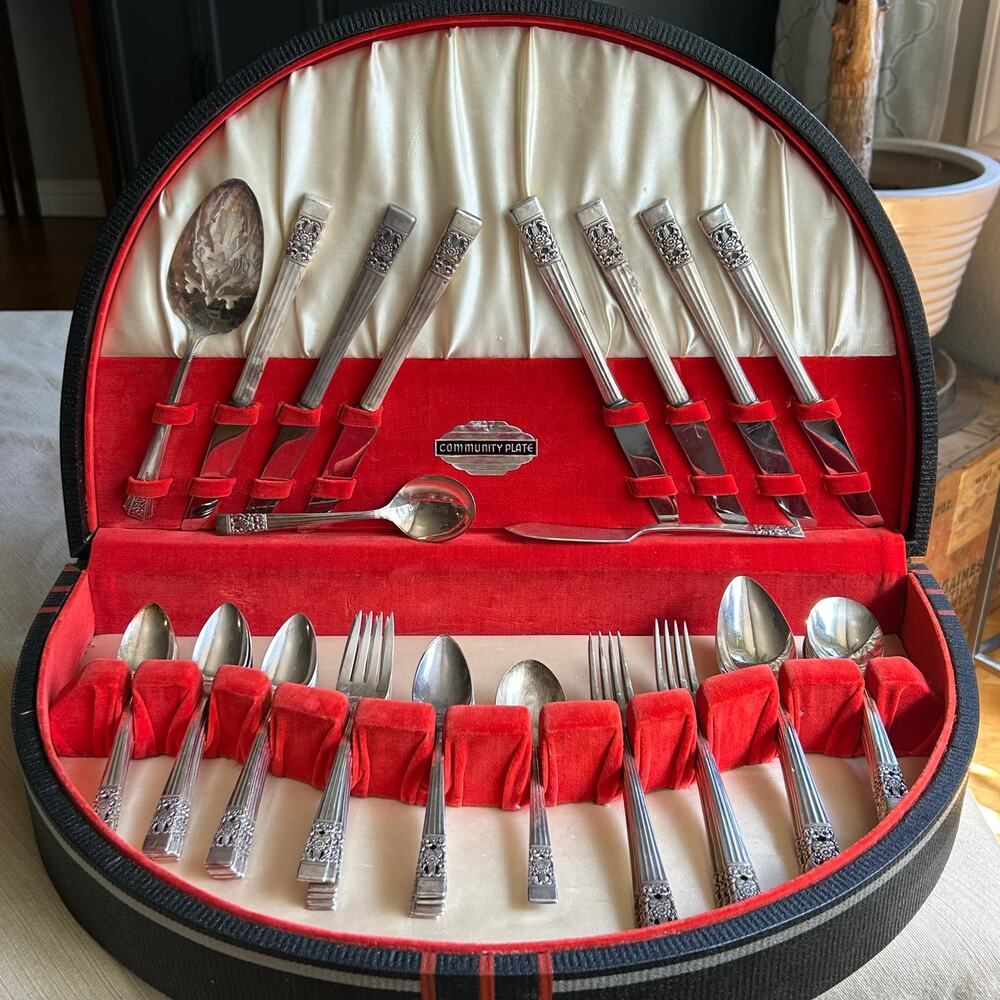 58 piece set community plate flatware set Coronation pattern